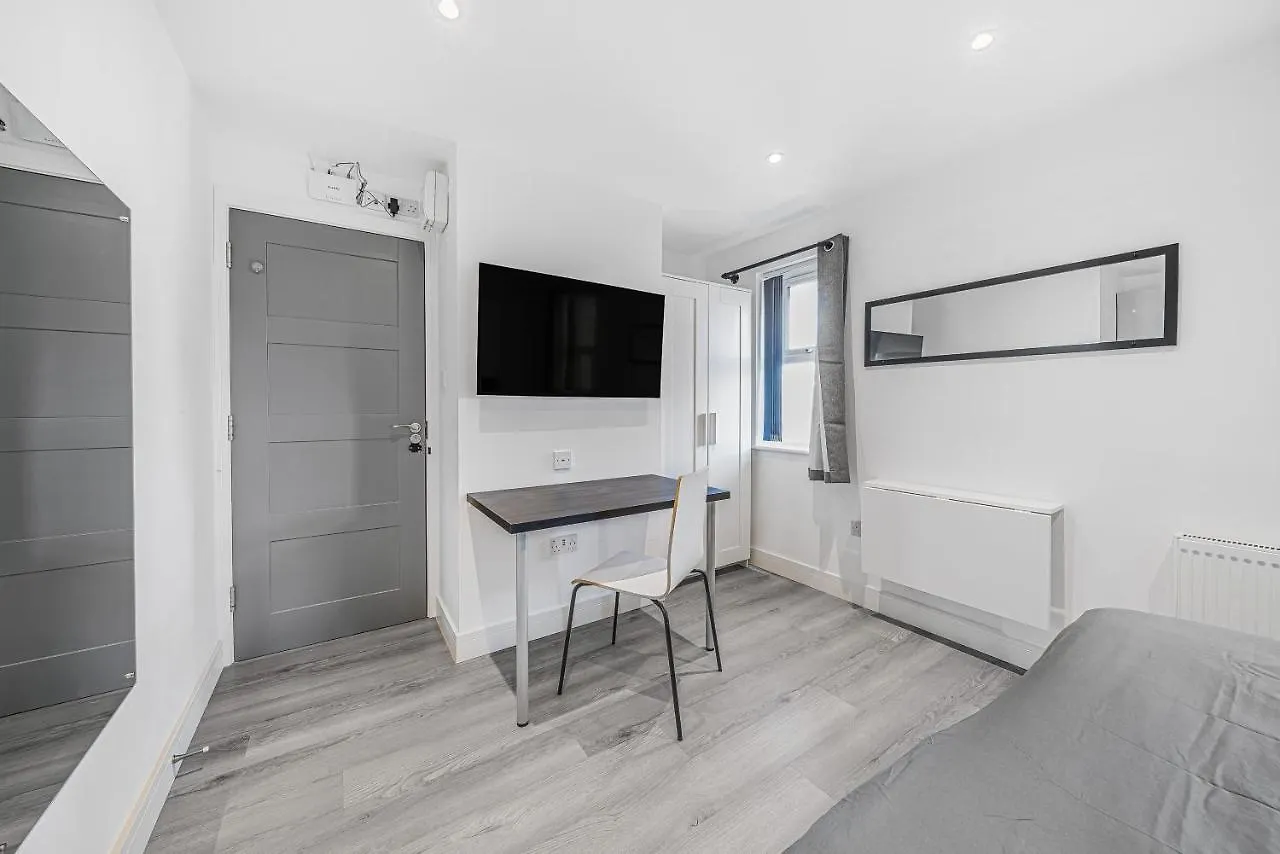 Top Floor Studio In Camberwell London United Kingdom